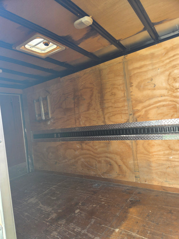 RE62462 | 2018 United UXT-612SA30 - Double Rear Doors